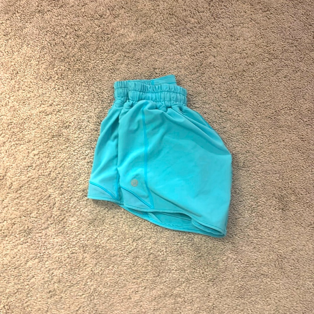 Lululemon Lululemon Hotty Hot Short / Size 2 (2.5”) / Color: Teal 🩵